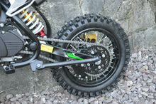 Load image into Gallery viewer, MMW 125CC PLUS DIRT TRAIL PIT MOTOR 2 WHEELS PRO BIKE Kick start YELLOW
